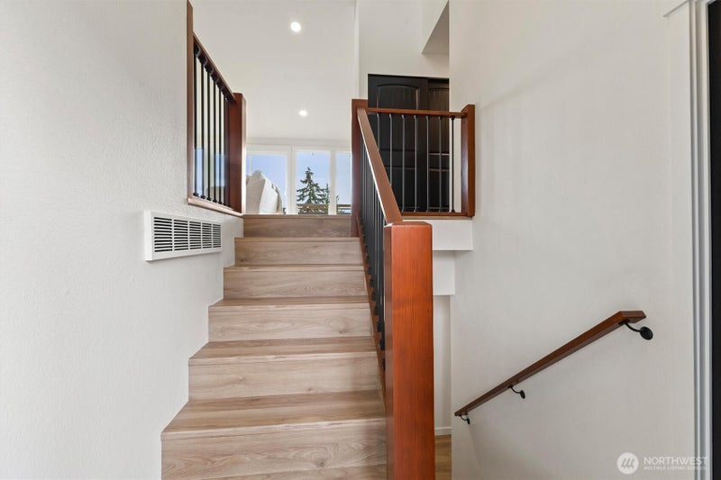 503 Mulberry Road