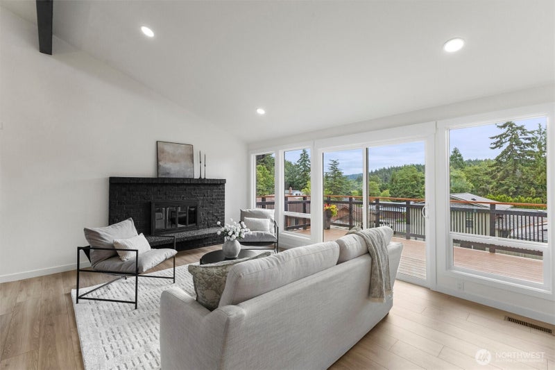 503 Mulberry Road