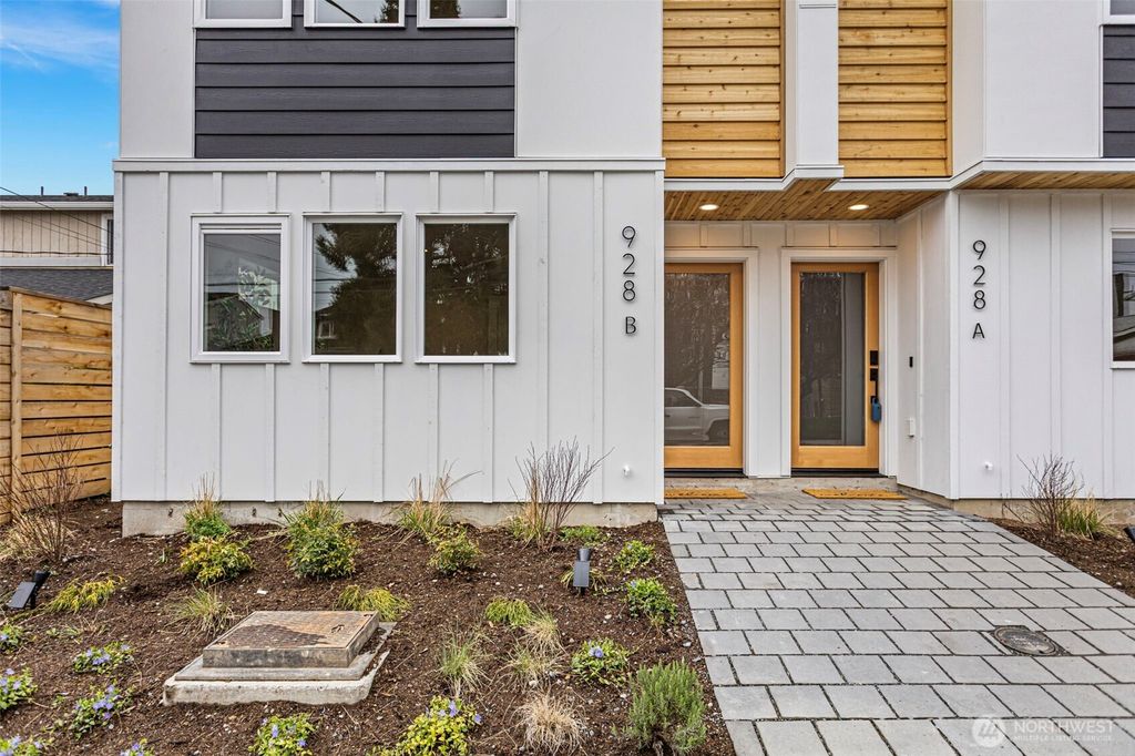 Photo of 928 NW 57th Street #B, Seattle, WA 98107 (MLS # 2494464)