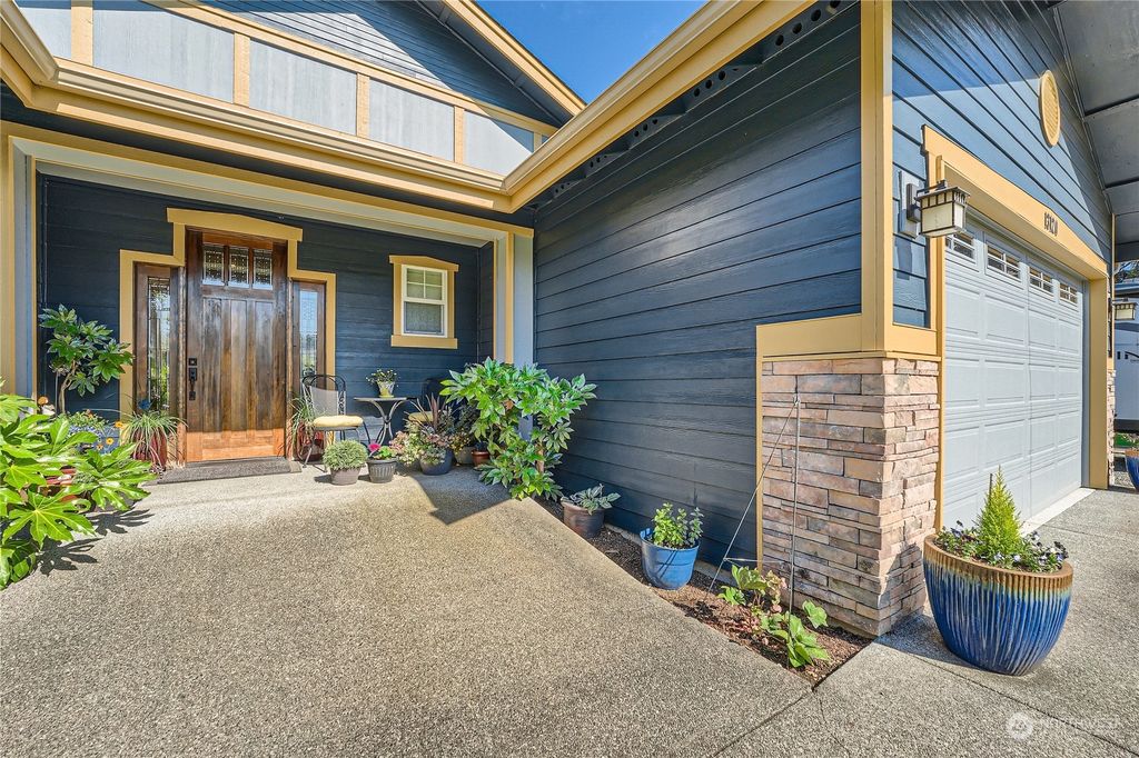 Photo of 13120 160th Avenue SE, Renton, WA 98059 (MLS # 2254781)