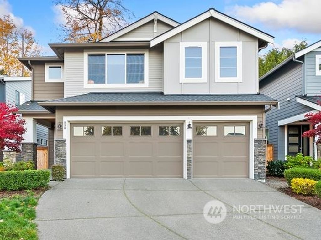 Photo of 830 156th Pl Pl SW, Lynnwood, WA 98087 (MLS # 2178778)