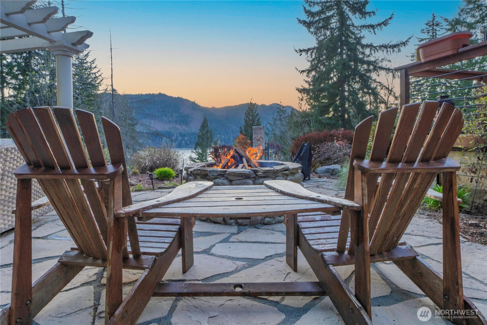 6323 N Lake Cushman Road