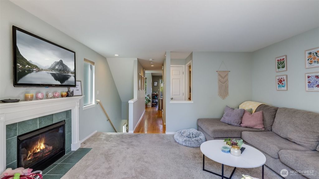 listing image 9362143505214529646