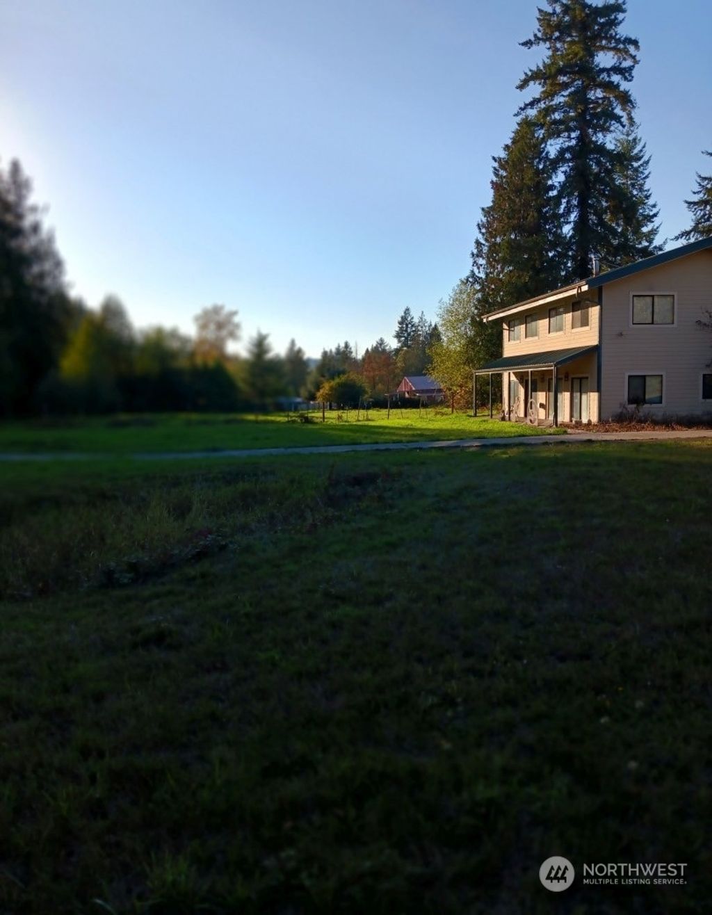 Photo of 17604 11th Avenue NE, Arlington, WA 98223 (MLS # 2160913)