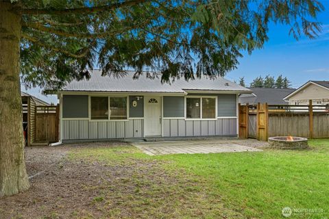 Photo of 310 W 3rd Street, Nooksack, WA 98276 (MLS # 2496535)