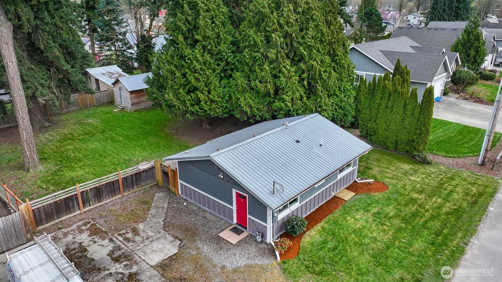 Photo of 310 W 3rd Street, Nooksack, WA 98276 (MLS # 2496535)