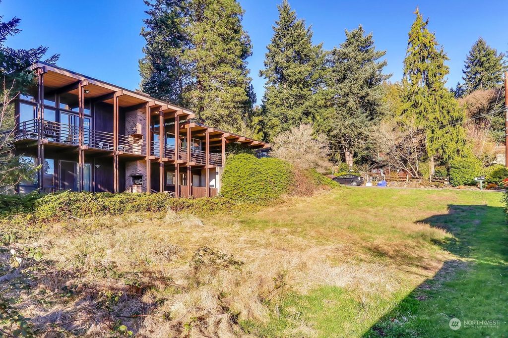 Photo of 10549 41st Place NE, Seattle, WA 98125 (MLS # 2257217)