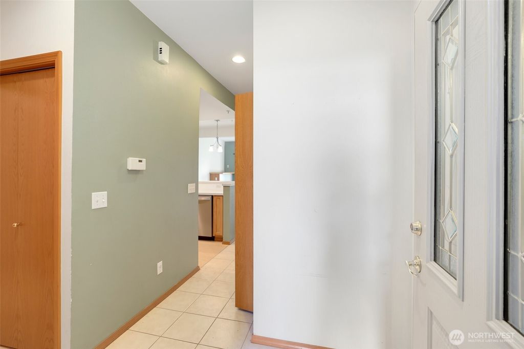 Photo of 418 17th Street SE #14 D, Auburn, WA 98002 (MLS # 2436671)