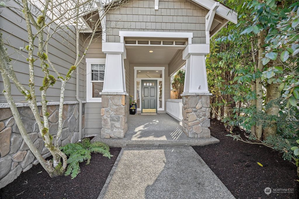 Photo of 24859 NE 2nd Court, Sammamish, WA 98074 (MLS # 2199691)