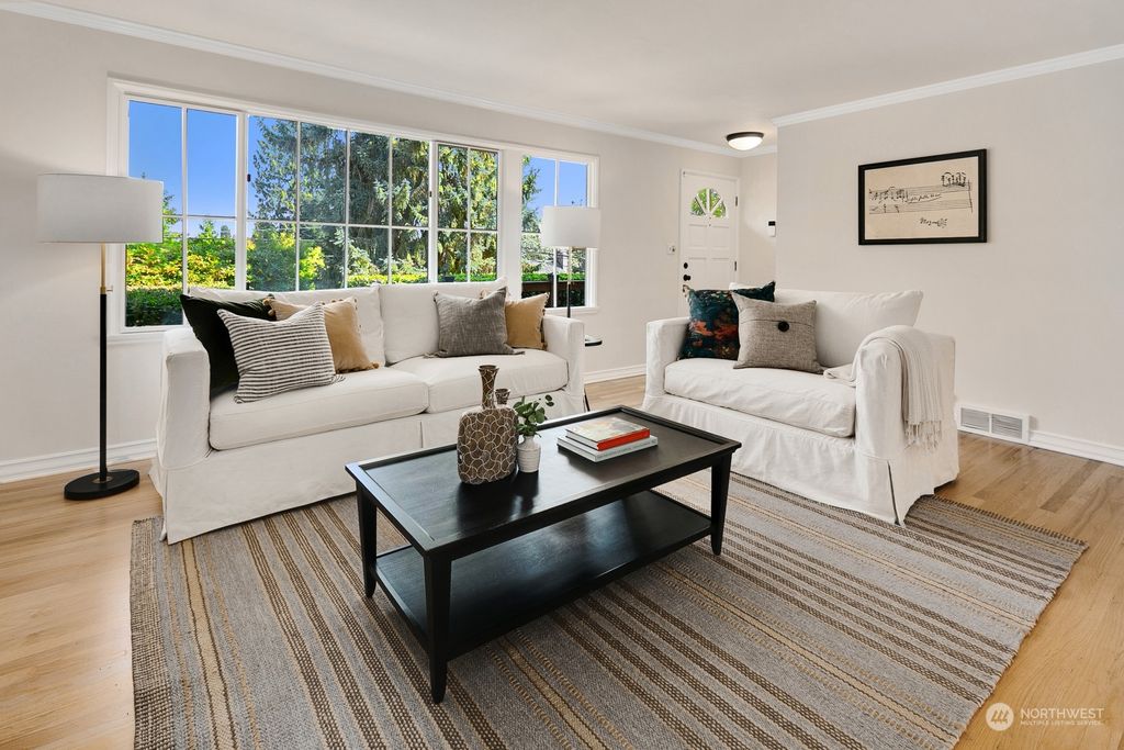 Photo of 6031 52nd Avenue NE, Seattle, WA 98115 (MLS # 2001272)