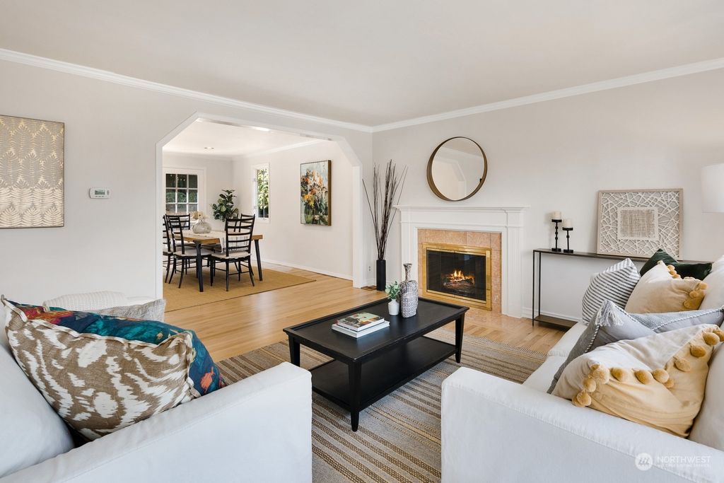 Photo of 6031 52nd Avenue NE, Seattle, WA 98115 (MLS # 2001272)