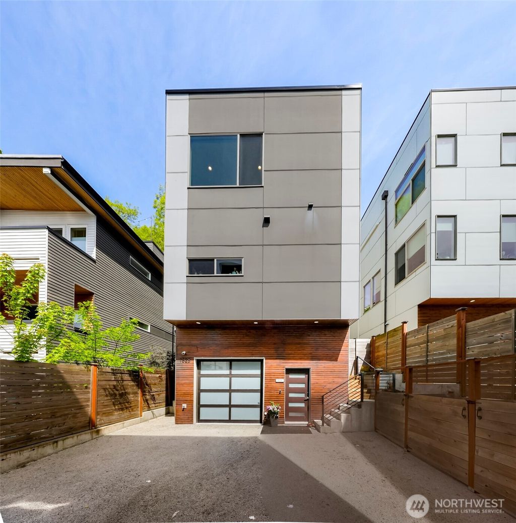 Photo of 1628 S Lane Street, Seattle, WA 98144 (MLS # 2373377)