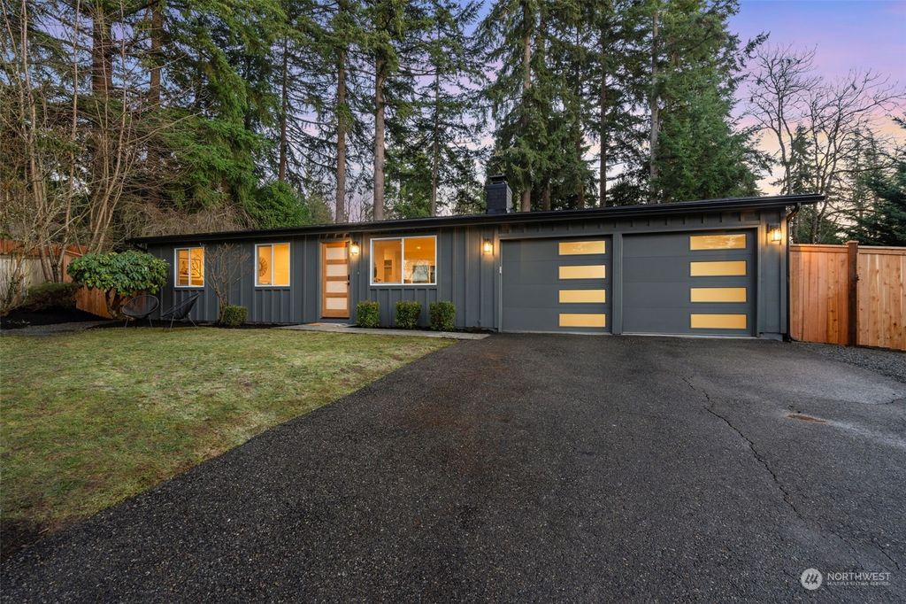 Photo of 9216 166th Place NE, Redmond, WA 98052 (MLS # 2324598)