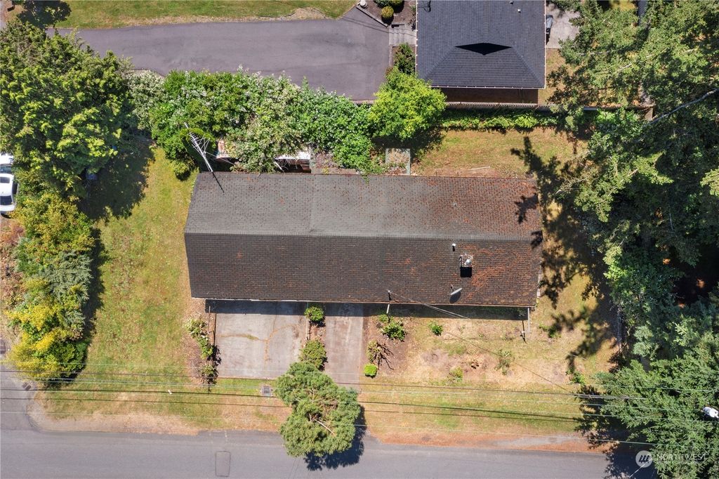 Photo of 5502 216th Street SW, Mountlake Terrace, WA 98043 (MLS # 2256577)