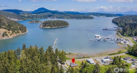 Photo of 285 Cornet Bay Road, Oak Harbor, WA 98277 (MLS # 2422742)