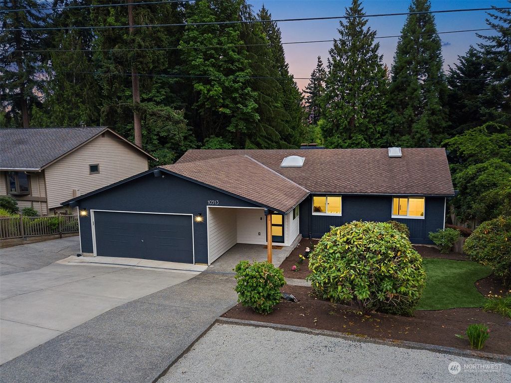 Photo of 10513 NE 190th Street, Bothell, WA 98011 (MLS # 2149134)