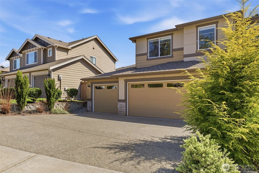 Photo of 22375 SE 282nd Lane, Maple Valley, WA 98038 (MLS # 2505408)