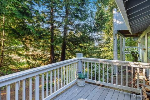 A home in Port Ludlow