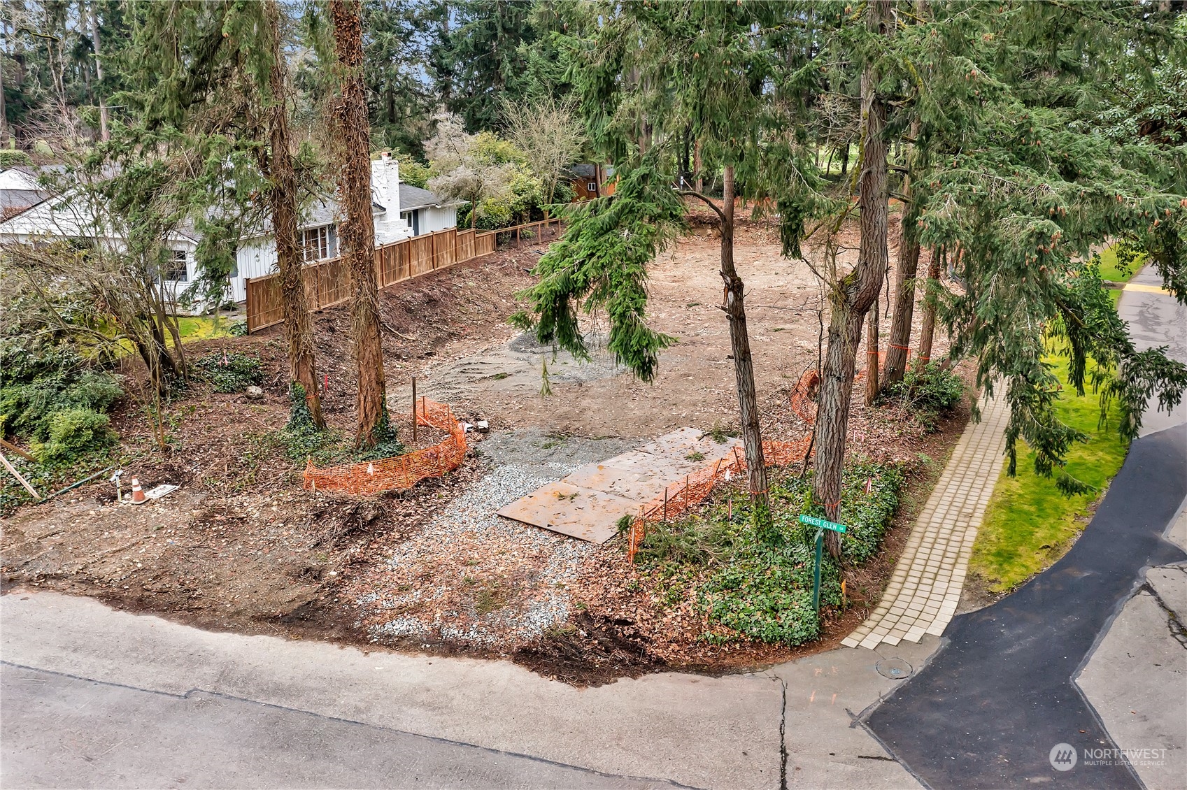 19 Forest Glen Lane SW