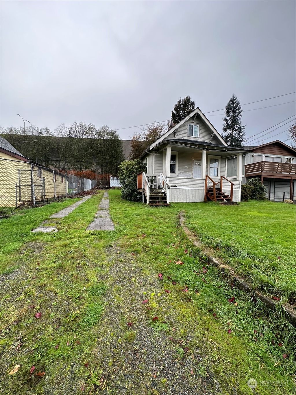 Photo of 4510 S 4th Avenue, Everett, WA 98203 (MLS # 2179562)