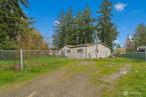 1525 91st Street E Tacoma WA 98445