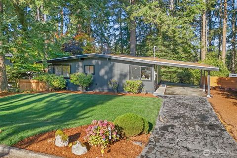 Photo of 3901 151st Avenue SE, Bellevue, WA 98006 (MLS # 2445927)