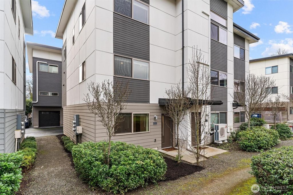 Photo of 4290 S Greenbelt Station Drive, Seattle, WA 98118 (MLS # 2469095)