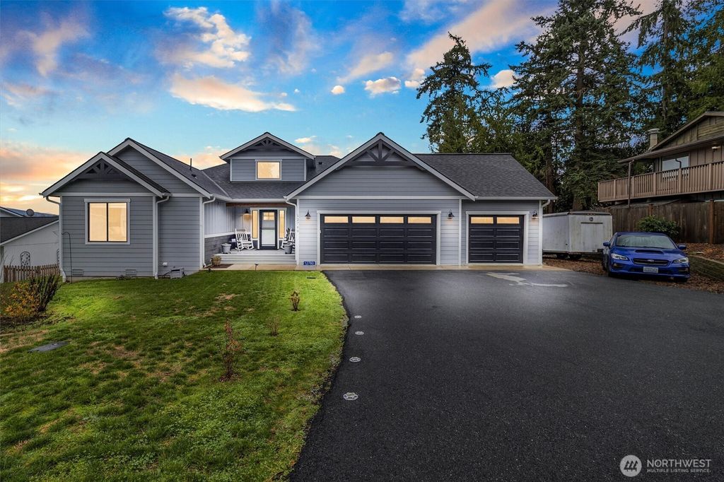 Photo of 12760 Country Club Place, Burlington, WA 98233 (MLS # 2459112)