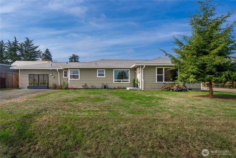 Photo of 27205 124th Avenue SE, Kent, WA 98030 (MLS # 2590860)