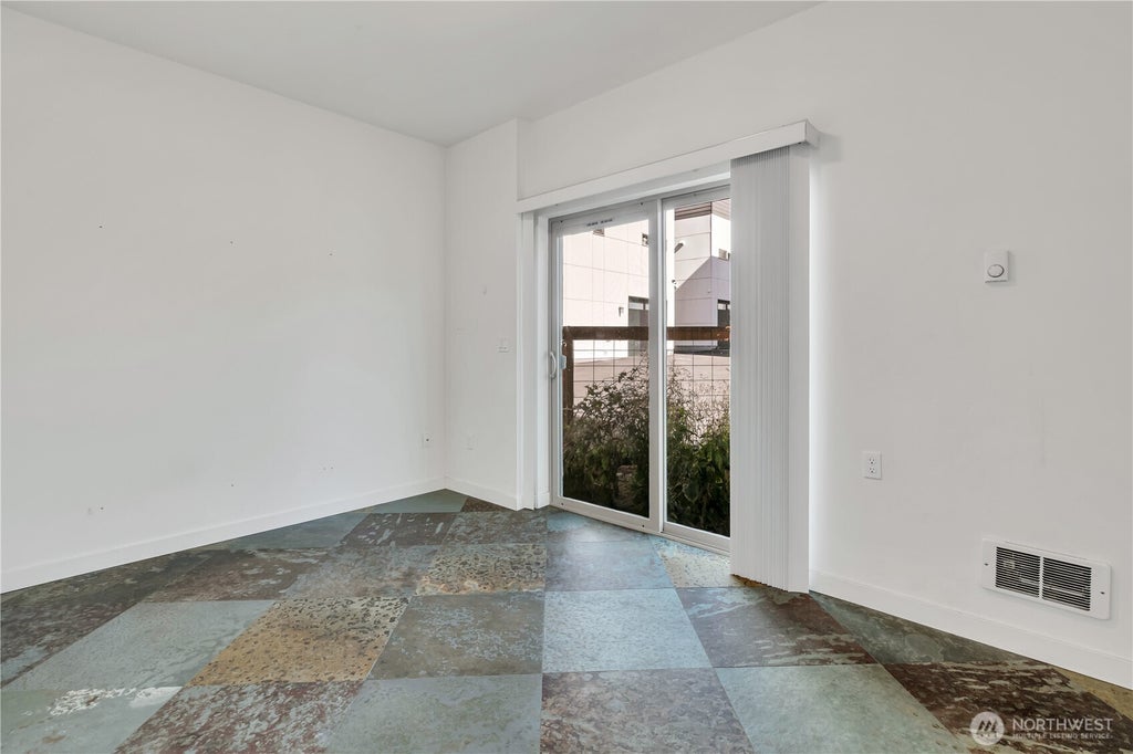 Photo of 4206 S Greenbelt Station Drive, Seattle, WA 98118 (MLS # 2567221)