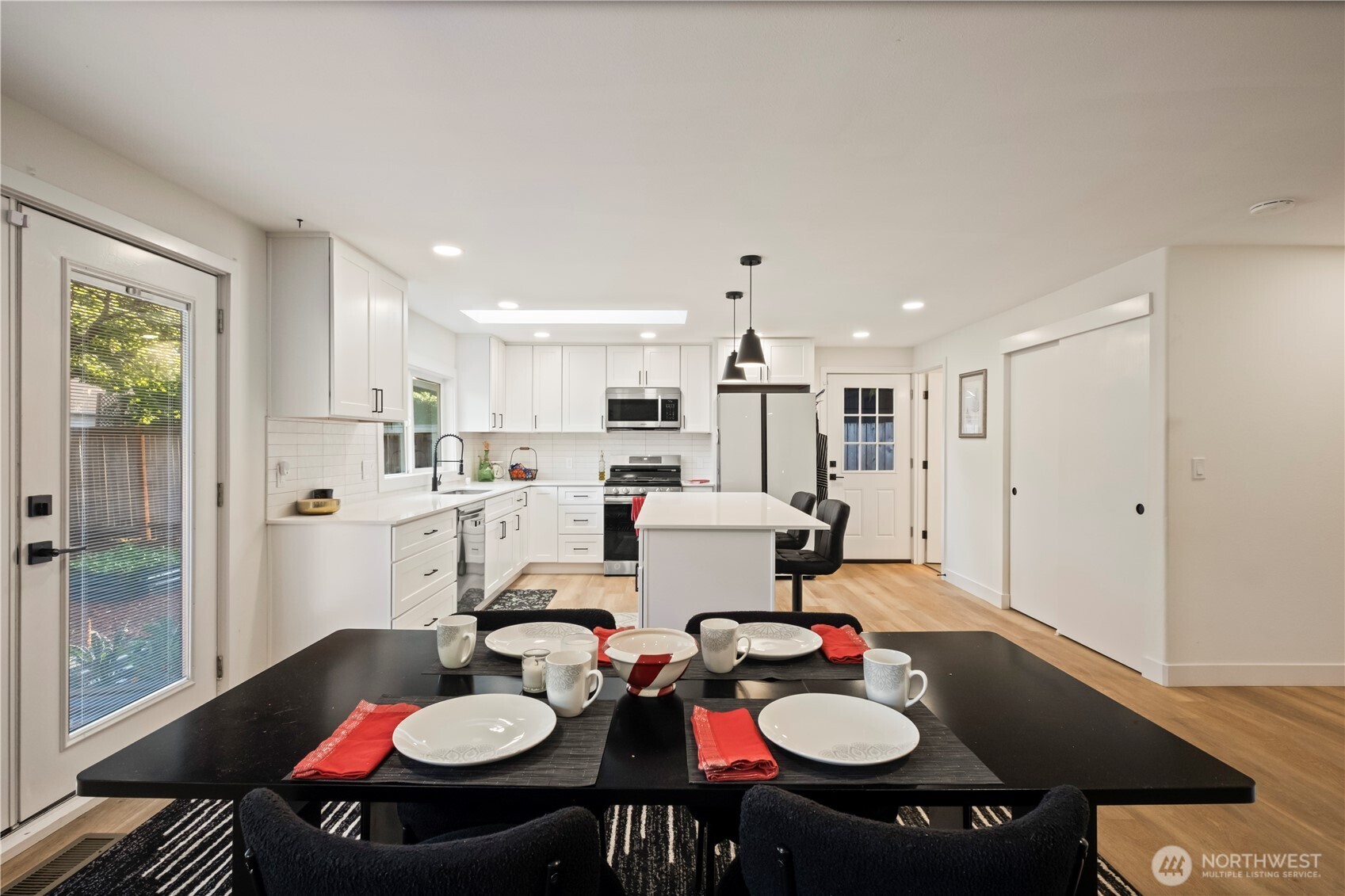 431 S 190th Street