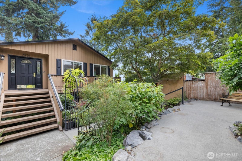 8731 Shadow Wood Drive