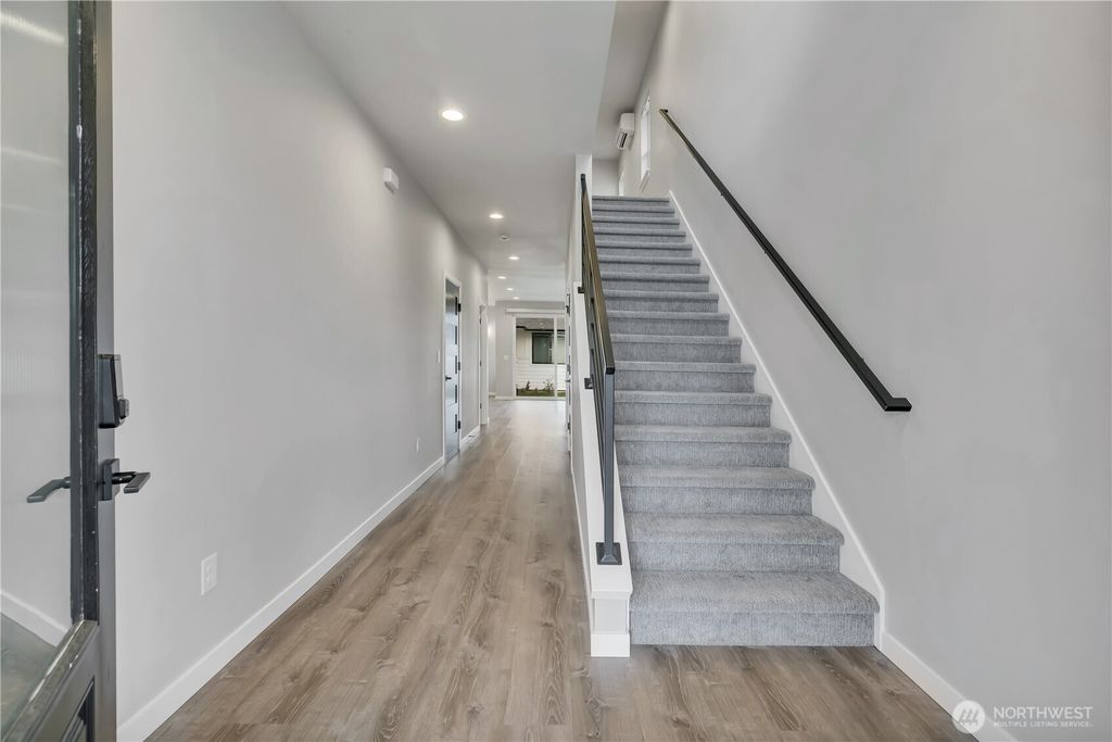 Photo of 4917 N 19th Street, Tacoma, WA 98406 (MLS # 2491546)