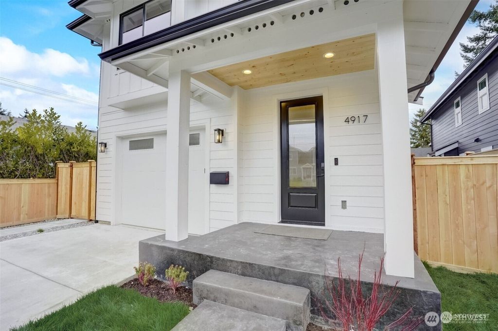 Photo of 4917 N 19th Street, Tacoma, WA 98406 (MLS # 2491546)