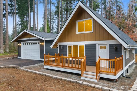 A home in Yelm