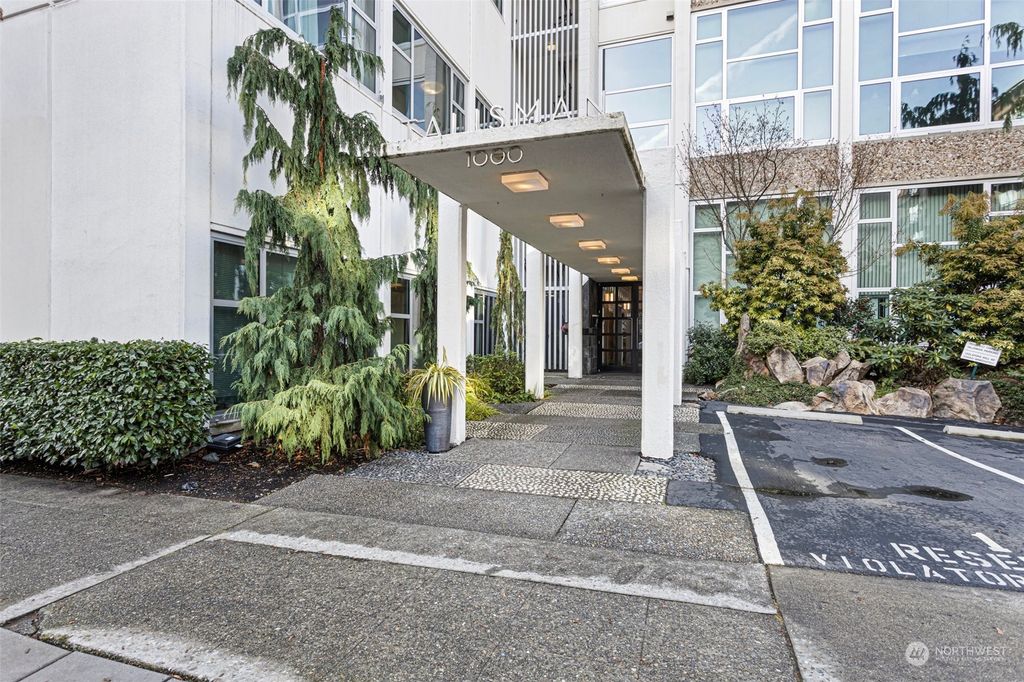 Photo of 1000 Union Street #111, Seattle, WA 98101 (MLS # 2025526)