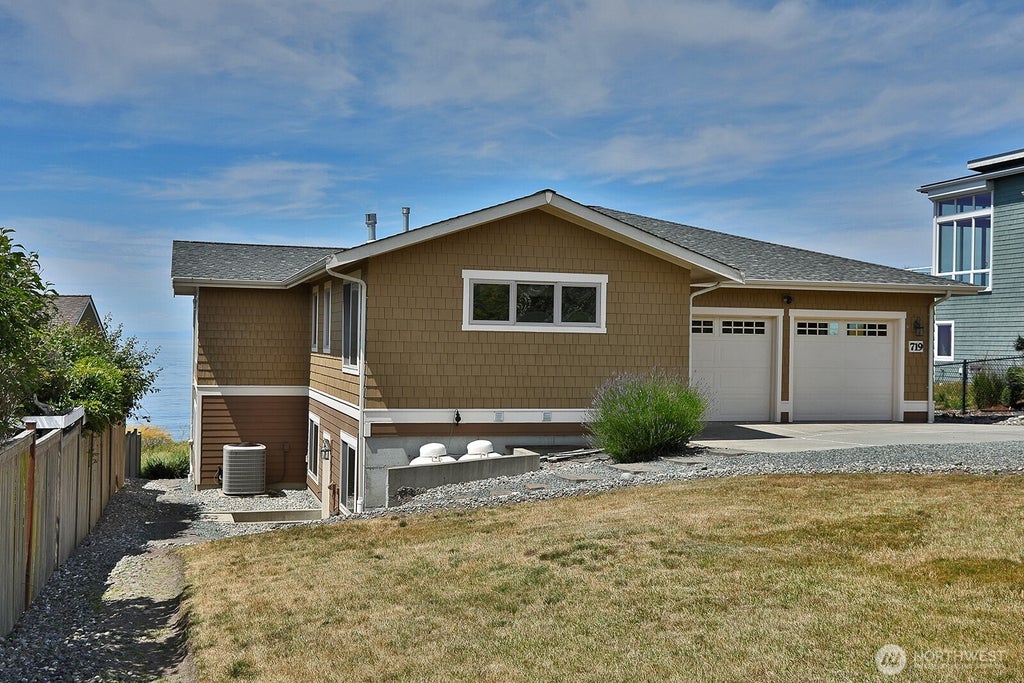 Photo of 719 Fort Ebey Road, Coupeville, WA 98239 (MLS # 2547417)