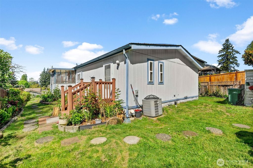 listing image 9364955252460730844