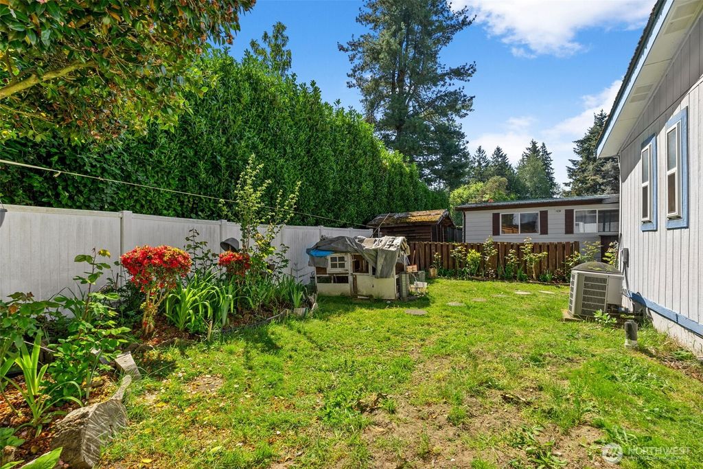 listing image 9365341570592816559