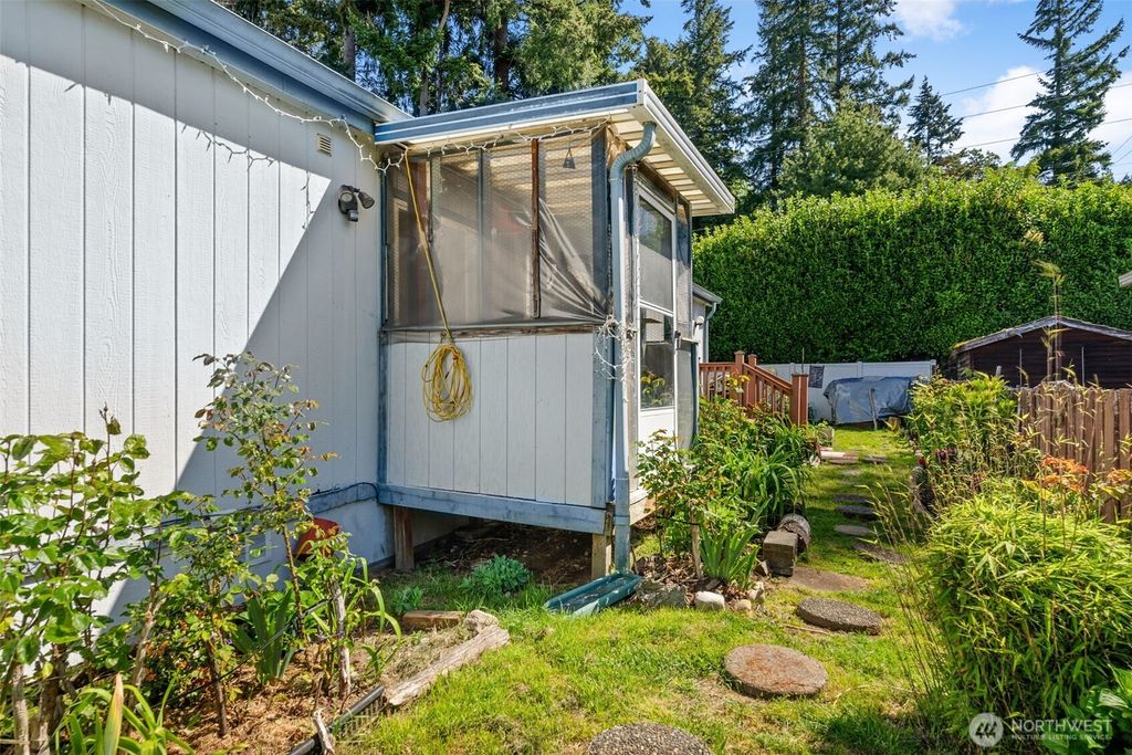 listing image 9365762246679990424