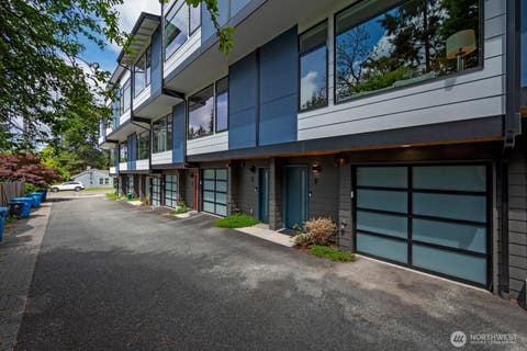 Photo of 18028 10th Avenue NE #F, Shoreline, WA 98155 (MLS # 2547935)