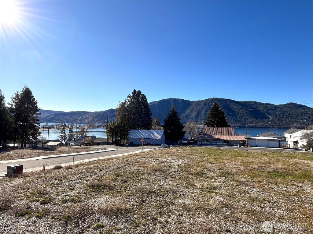 Photo of 33 Indigo Lane, Manson, WA 98831 (MLS # 2486425)
