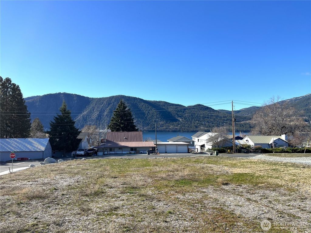 Photo of 33 Indigo Lane, Manson, WA 98831 (MLS # 2486425)