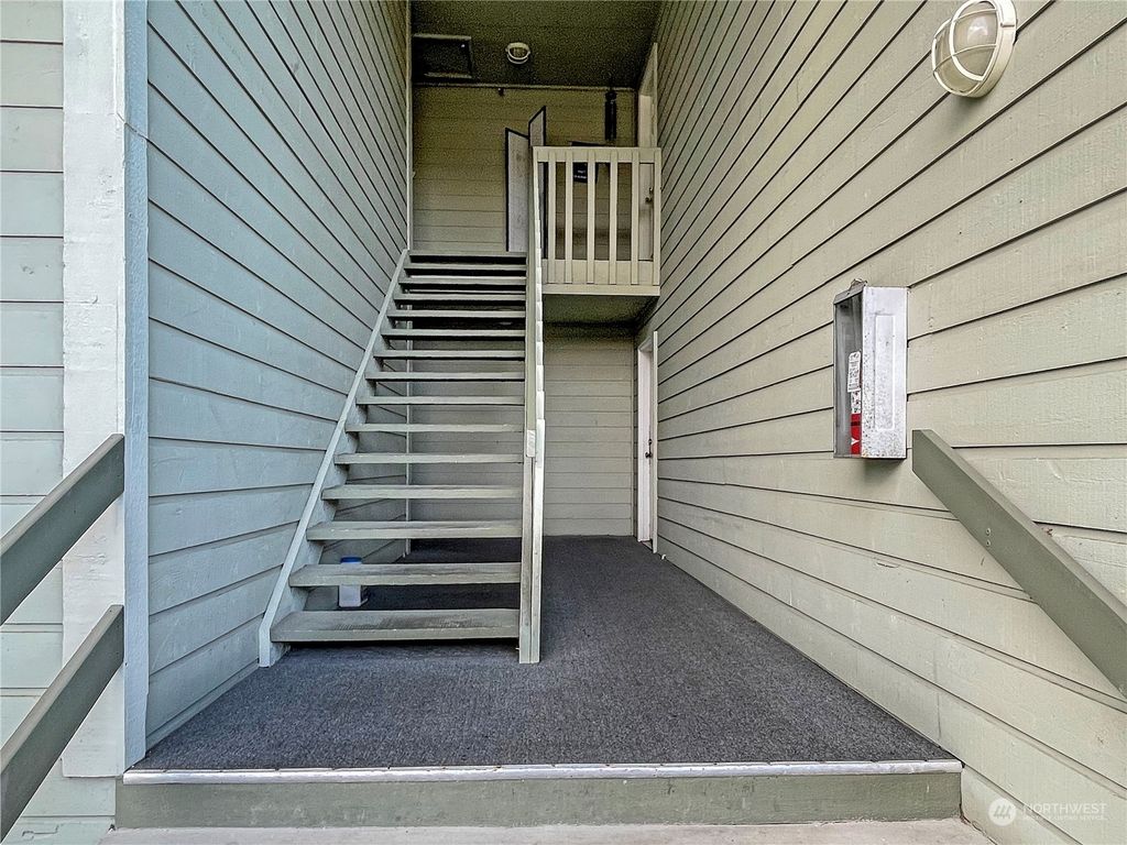 Photo of 14401 SE Petrovitsky Road #D105, Renton, WA 98058 (MLS # 2028138)
