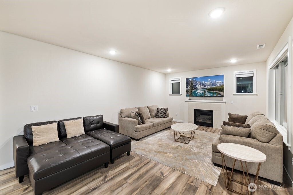 13426 183rd Street E