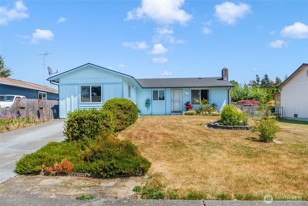 Photo of 6115 57th Drive NE, Marysville, WA 98270 (MLS # 2410020)