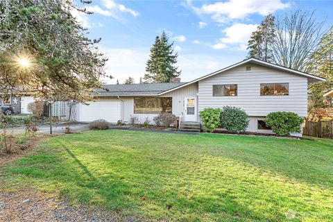 Photo of 2109 Ontario Street, Bellingham, WA 98229 (MLS # 2465059)