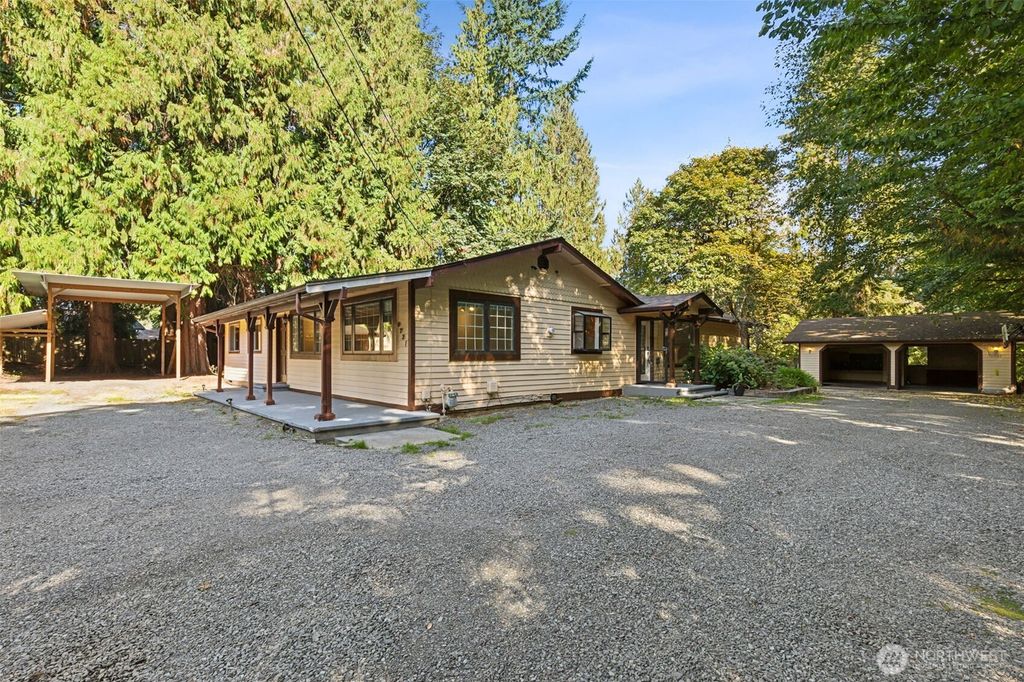 Photo of 9731 170th Street SE, Snohomish, WA 98296 (MLS # 2443104)