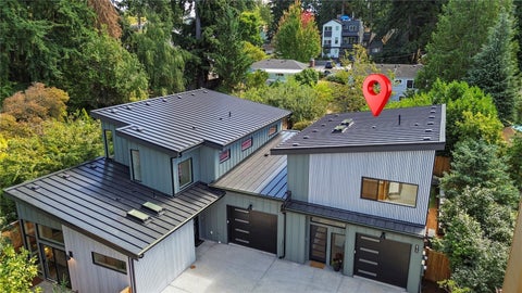 Photo of 815 NE 100th Street, Seattle, WA 98125 (MLS # 2596723)