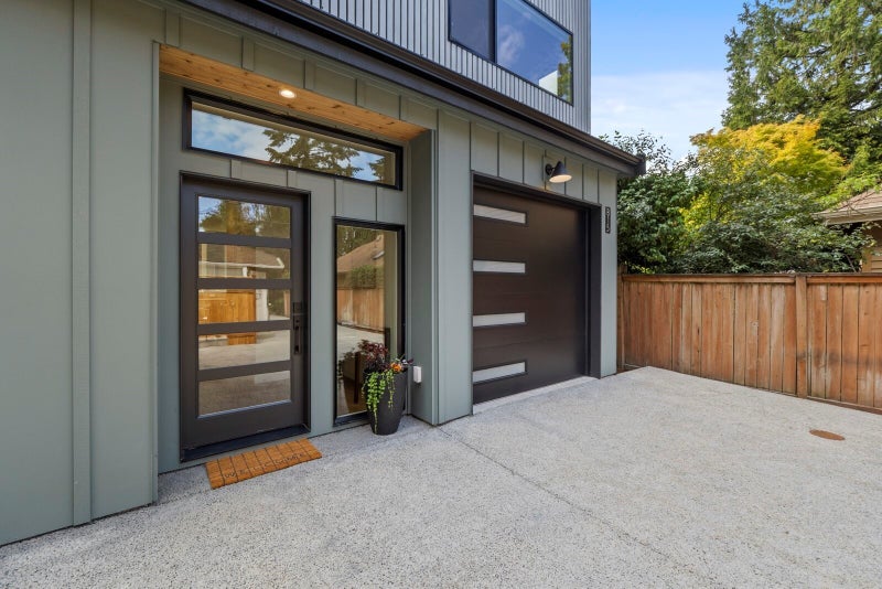 815 NE 100th Street